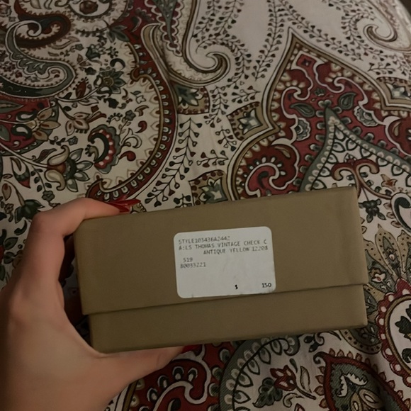 Burberry Small Box - Picture 2 of 9